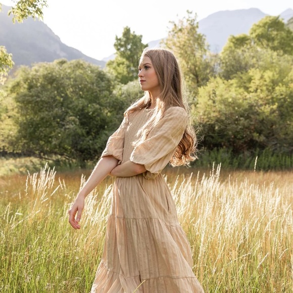 NWT Esme Smocked Modest Midi Dress with Pockets - Tan - Picture 2 of 9